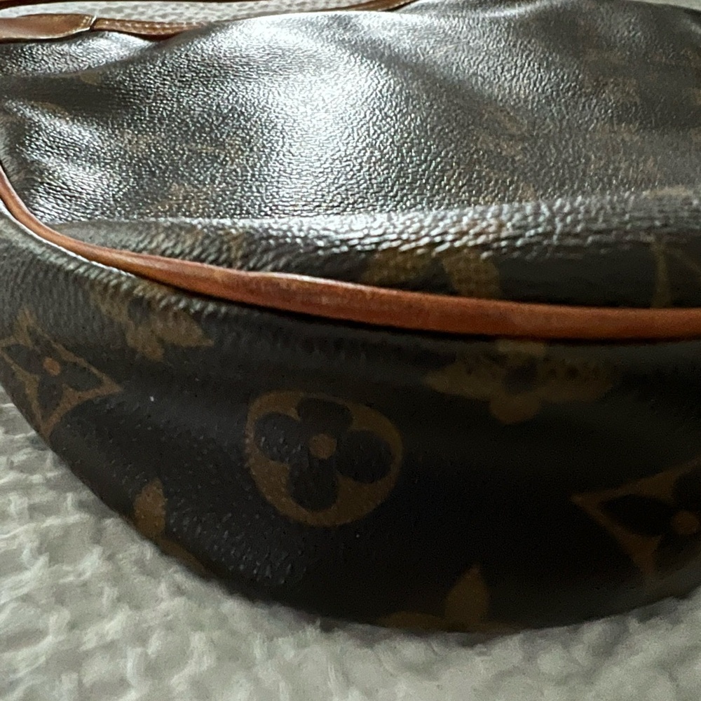Louis Vuitton Odeon PM *Retired* - Picture 6 of 13